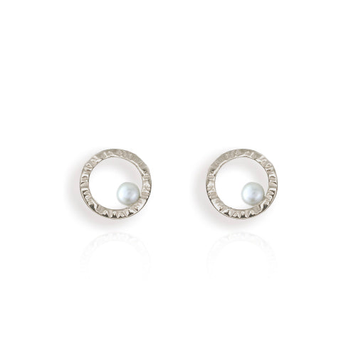 Cylch Silver Stud Earrings with Pearl